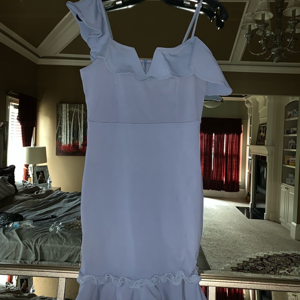 Donna Mizani  feminine periwinkle color dress